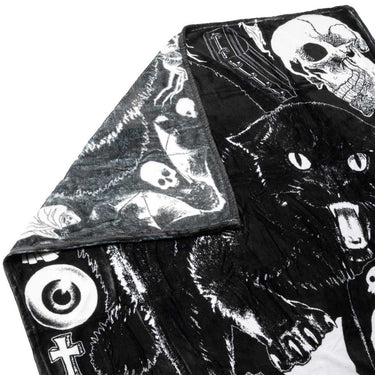 Black Cat 13 Throw Blanket